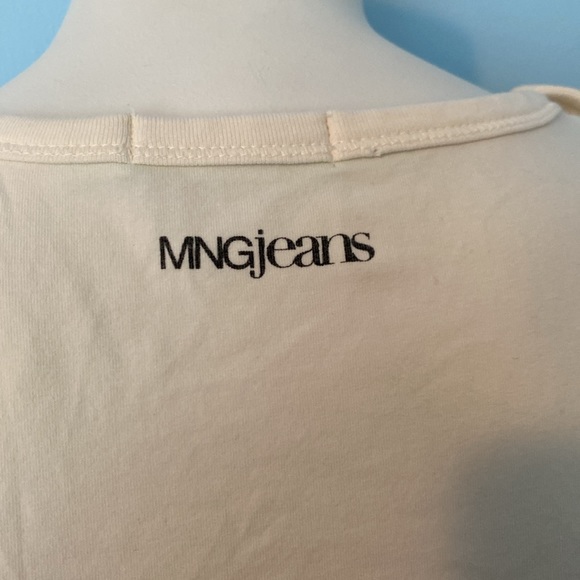 Cream MNG Jeans Tank-Top ft. an Amazing Spanish Empire Print & Metal Detailing - Picture 3 of 6